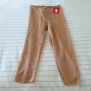 Spanx Skinny Britches Capri
